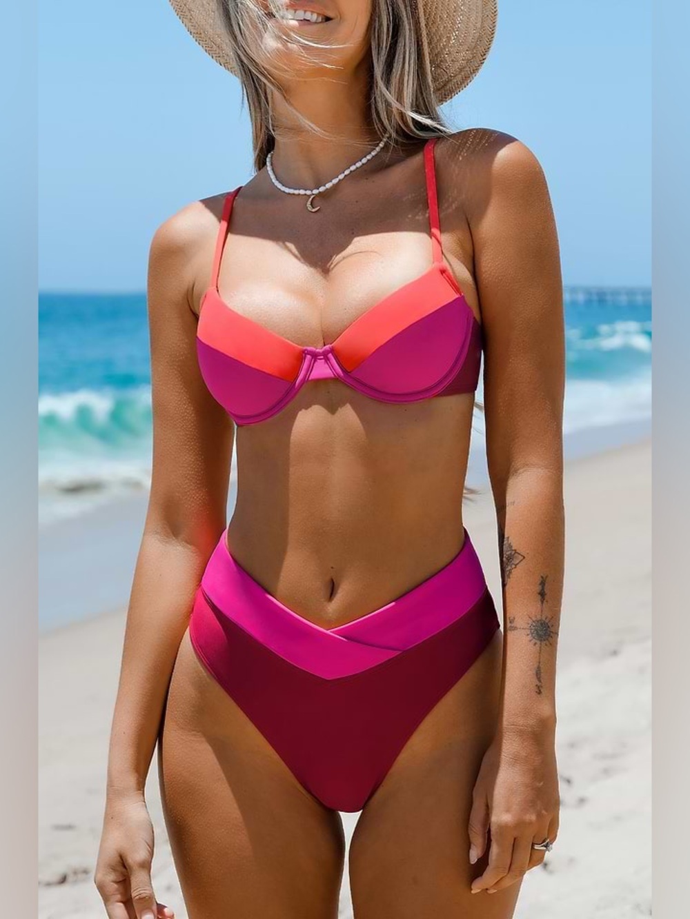 NWT Cupshe Hidden Wonders Underwire Top & V-Front Bikini Set Size Medium